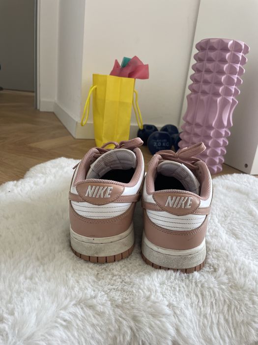 Nike dunk rose whisper