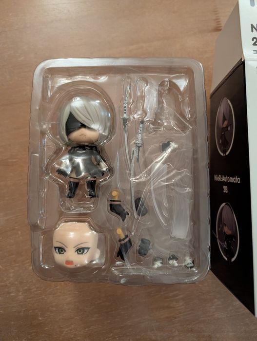 Figura Nier Automata 2B