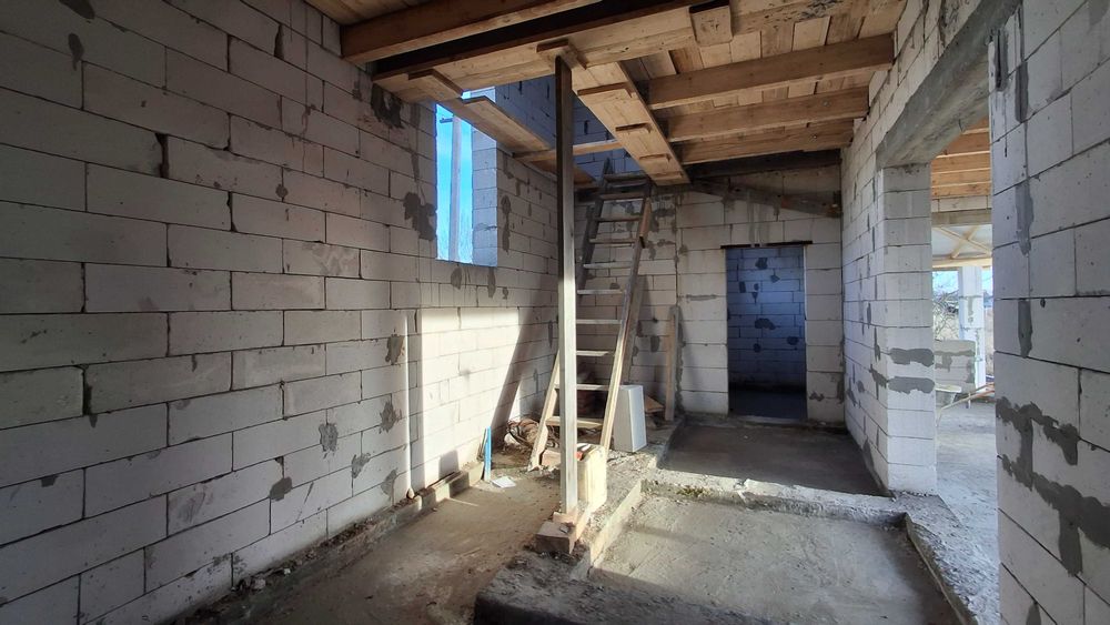 Продаж будинок 130м2, Радча, 5 соток світло, газ, криниця, тераса
