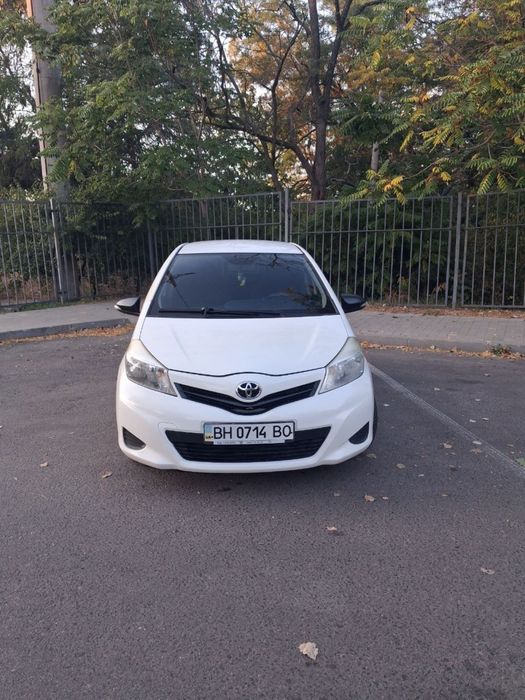 Toyota Yaris 2012