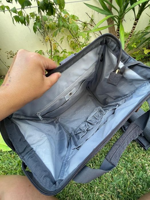 Bolsa/Mochila de maternidade /como nova