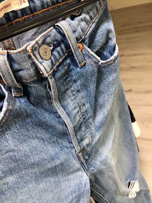 Dzwony jeansowe mom jeans levis