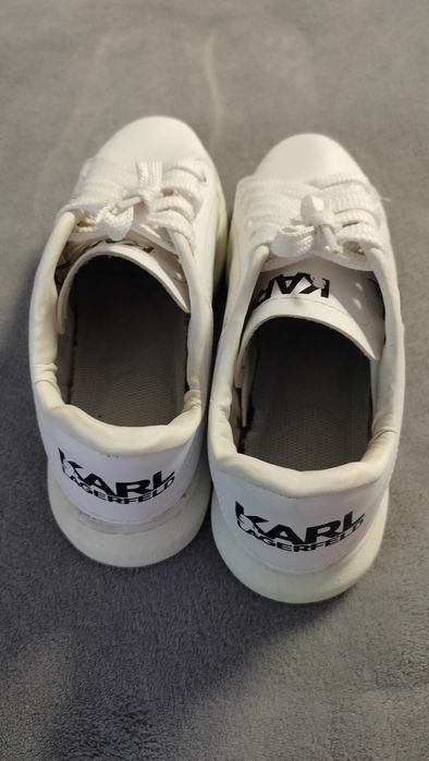 Buty damskie sportowe białe  sneakersy Karl Lagerfeld 40