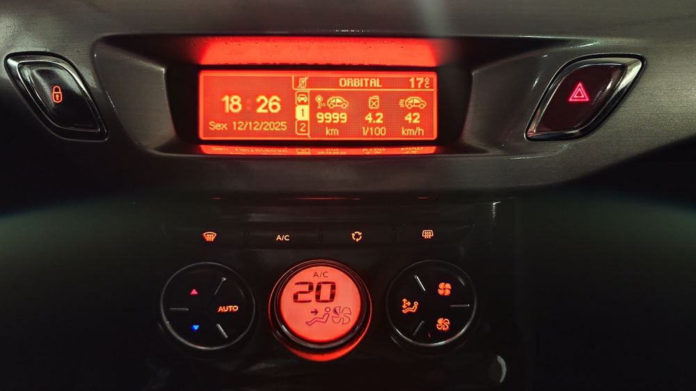 C3 1.4 HDI Exclusive 2010