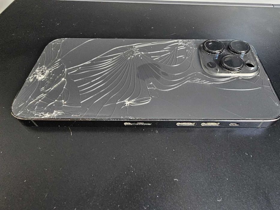 Korpus iPhone 14 Pro Max zbite plecki, A2894