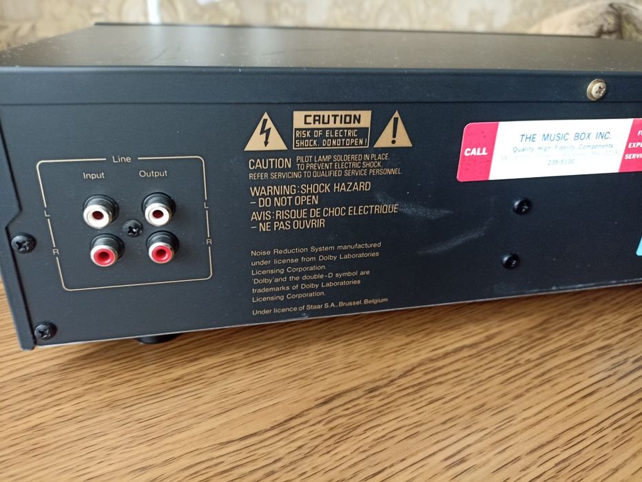 Nakamichi CR-1a касетна дека