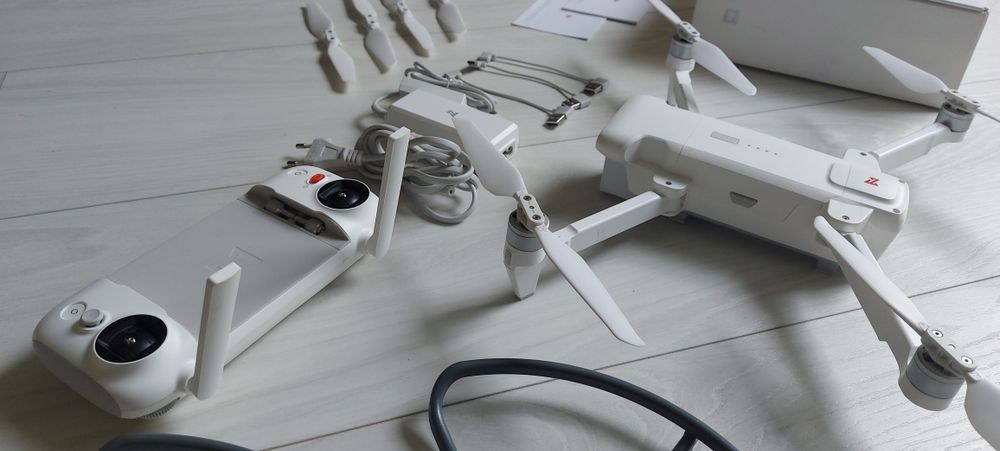 Dron Xiaomi Fimi X8 SE 2020