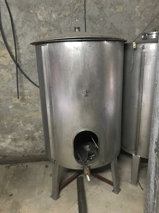 Cubas de Inox 664L e 1000L (separadas ou todas juntas)