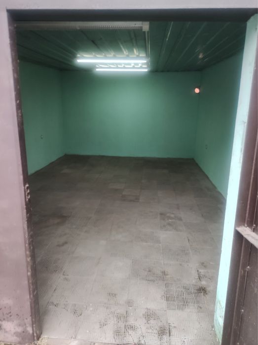 Сдам гараж низ Петровского