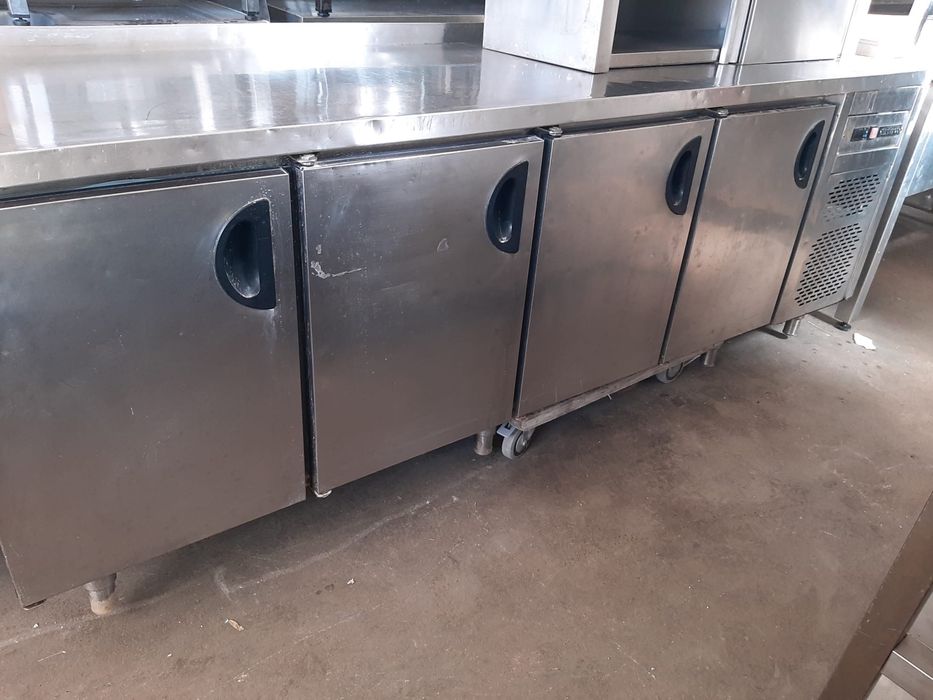 Bancada de trabalho refrigerada