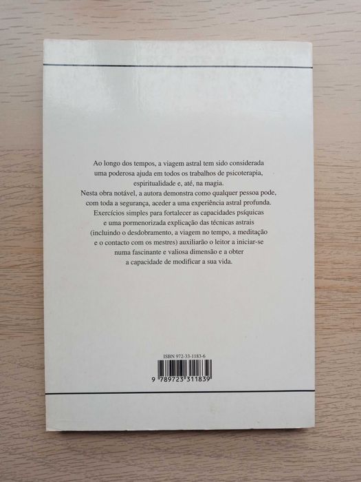 Voar Sem Vassoura - D.J. Conway