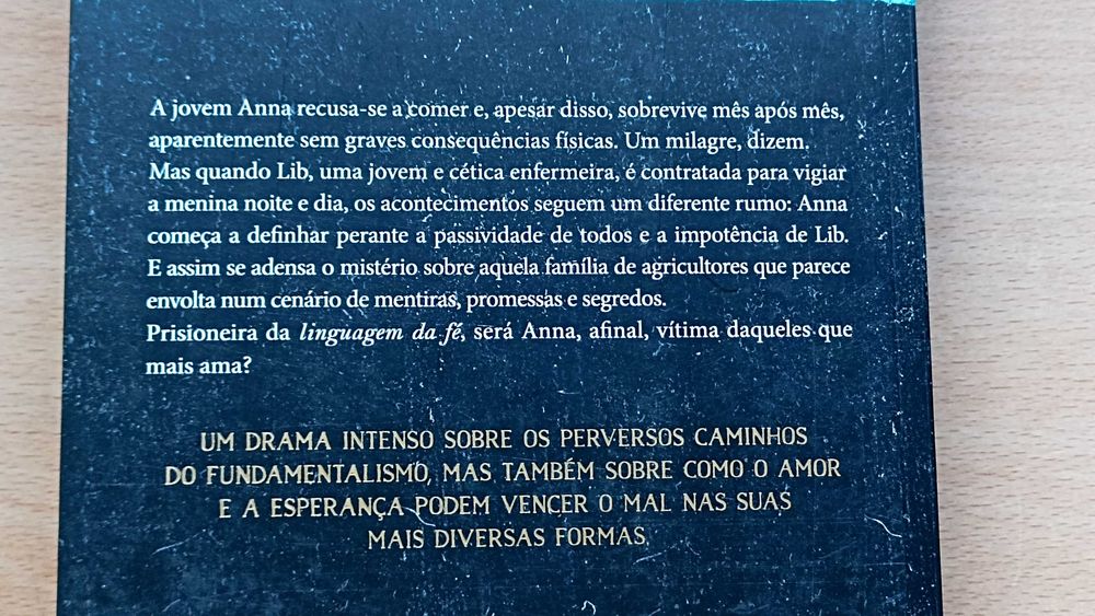 Livro "O Prodígio" de  Emma Donoghue