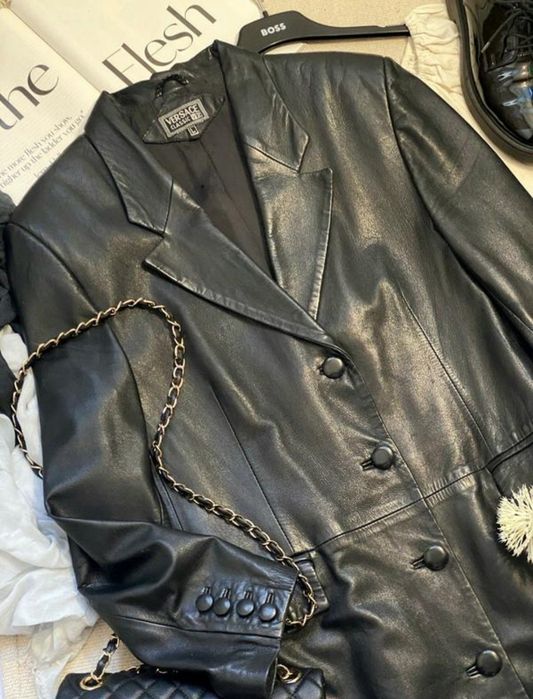 Кожаный чёрный плащ пальто versace classic v2 винтаж