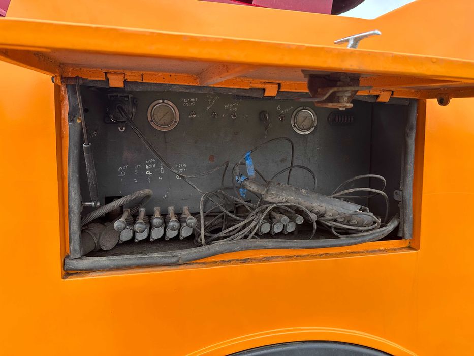 Volvo FH16 520 к.с. | Спецевакуатор для вантажівок | 8x4 | Кран Fassi