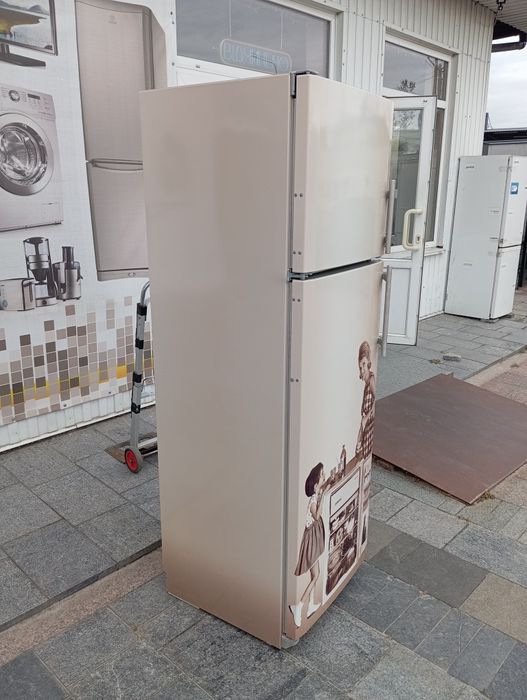 Холодильник Liebherr No-Frost 185см в заводском окрасе из Германии