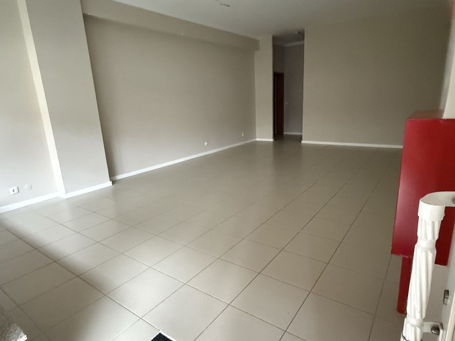 Alugo loja em ponte de lima