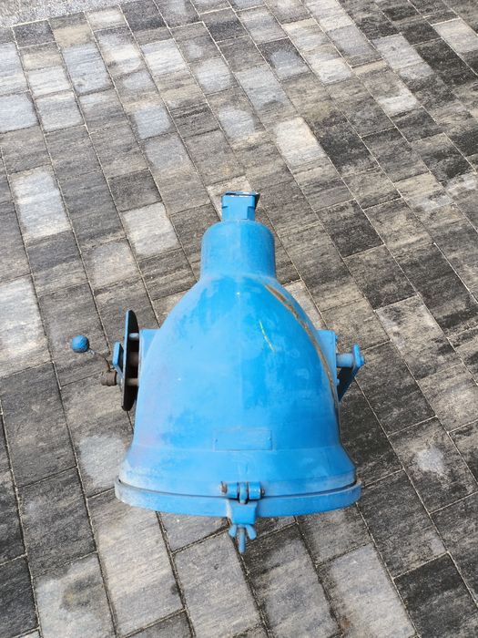 Lampy obrotowe szperacz