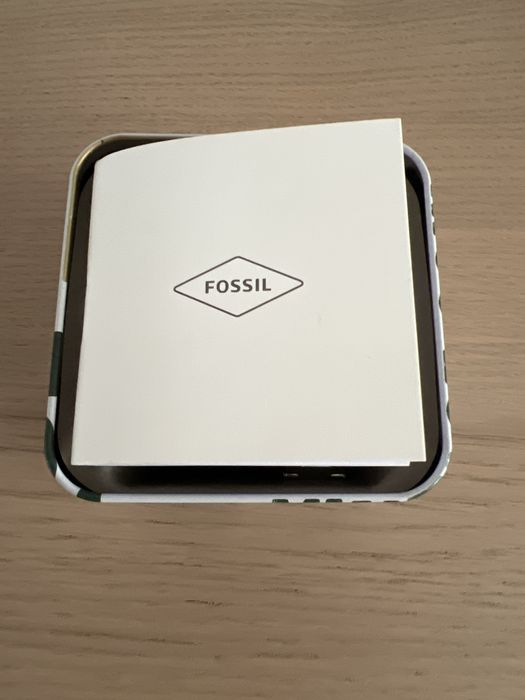 Fossil Carlie Carbon Series NOVO c/ caixa — ideal presente