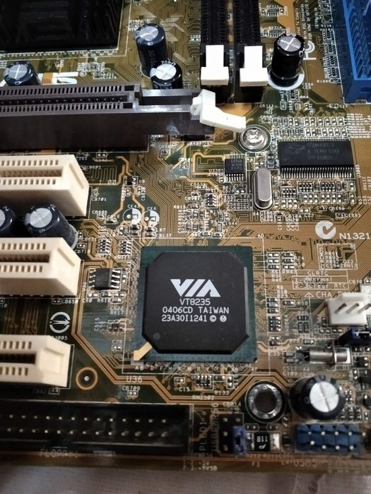 Материнская плата Asus P4VP-MX