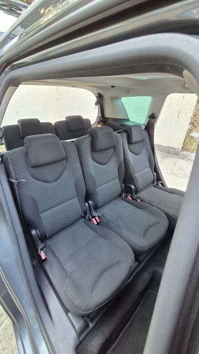 Peugeot 308 sw 1.6 HDI Exclusive 7 lugares