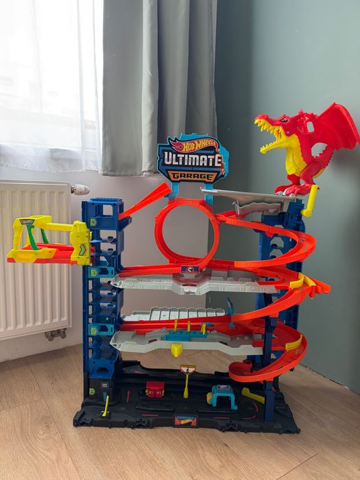 Hot Wheels City, Mega Garaż Atak smoka Zestaw Parking Tor wyścigowy