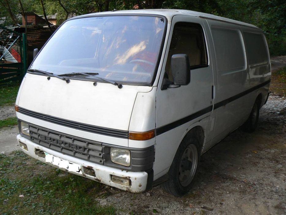 Ісузу міді 2.2 дизель