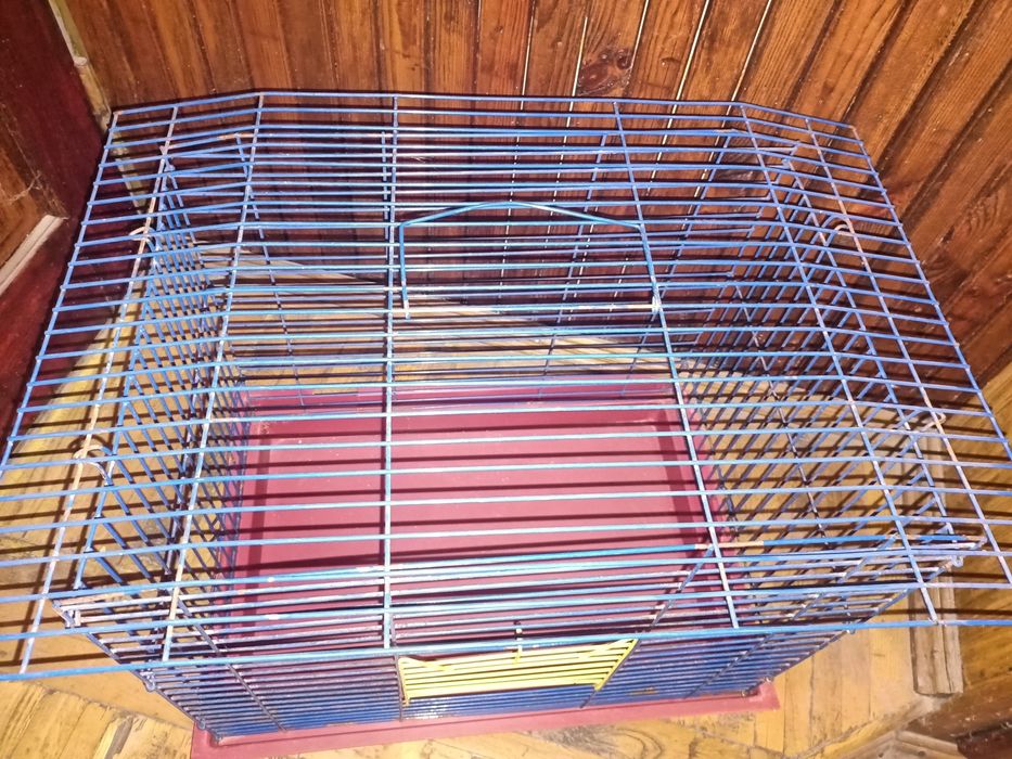 Клітка простора для крисок