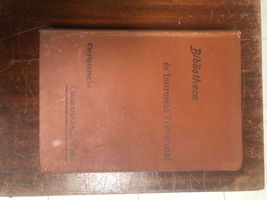 Colecção Bibliotheca de Instrução Profissional (4 volumes)
