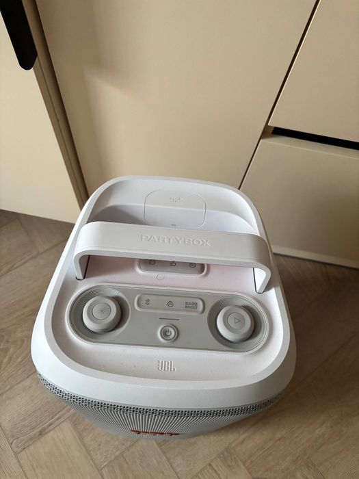 Портативна акустика JBL CLUB 120 WITE
