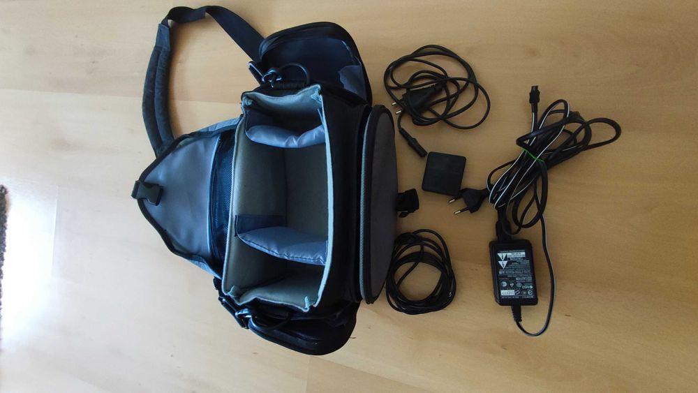 Sony HandyCam DCR-HC53E