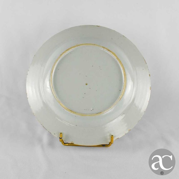 Prato em porcelana da China, período Qianlong, séc. XVIII
