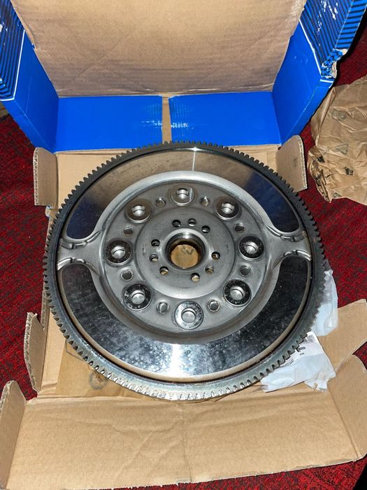 Kit embraiagem/ volante motor bimassa Sachs /