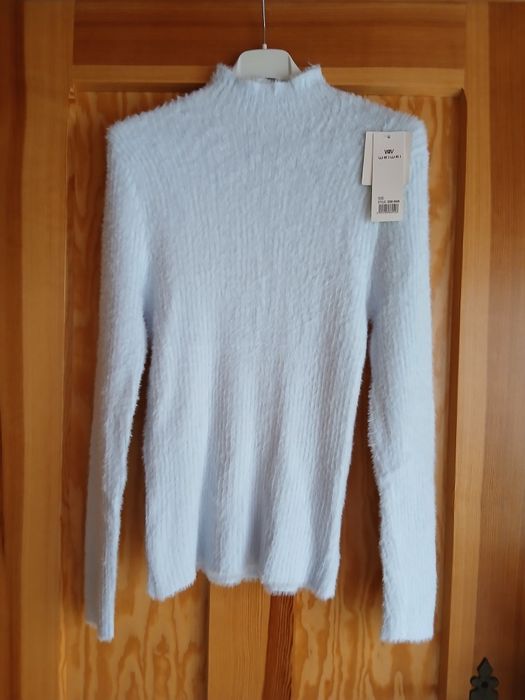 Sweterek damski ala alpaczka z półgolfem