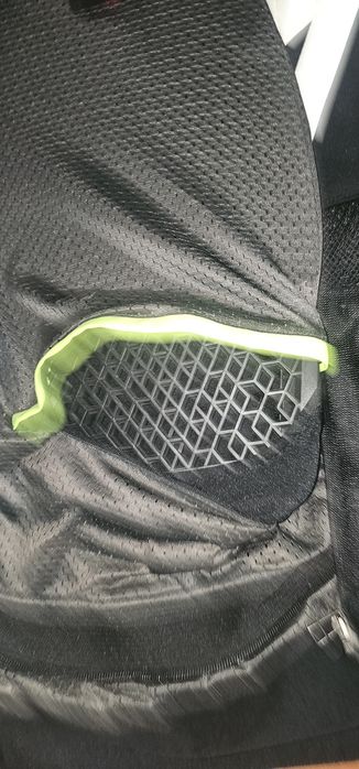 Blusão dainese  com proteções