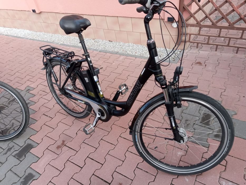 Rowery turystyczne elektryczne