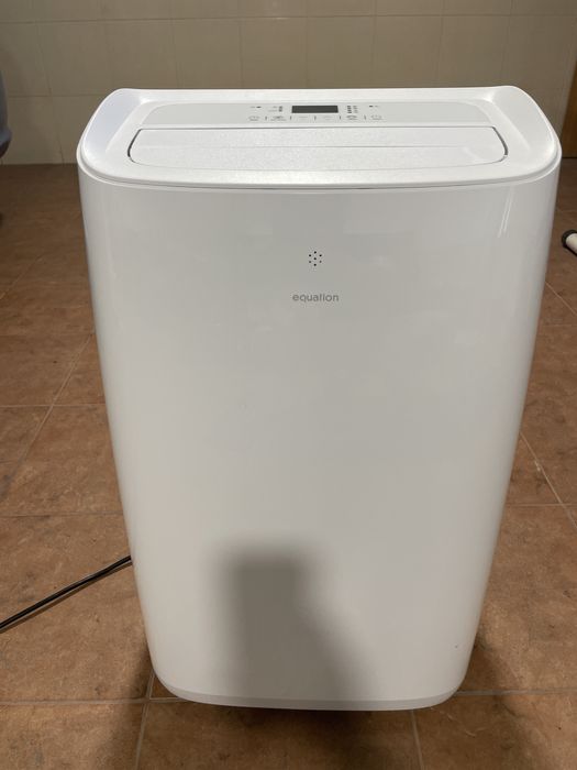 Ar condicionado portátil Equation Cool&Heat9K2 9K BTU