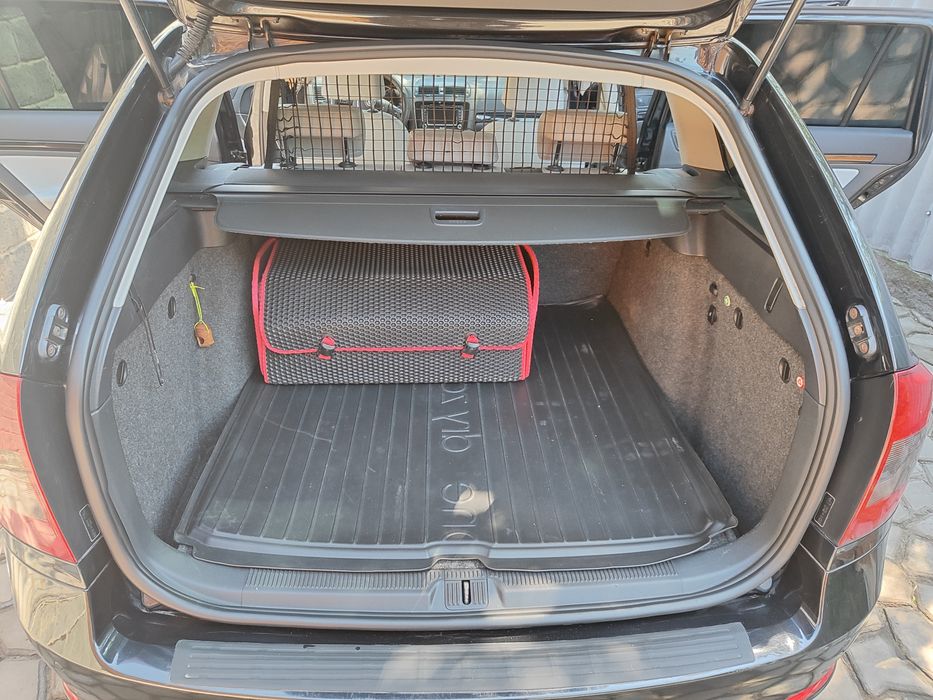 Продам skoda a5 laurin & klement