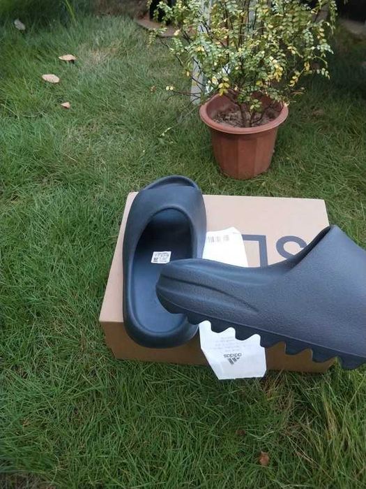 adidas Yeezy Slide Onyx  R.46