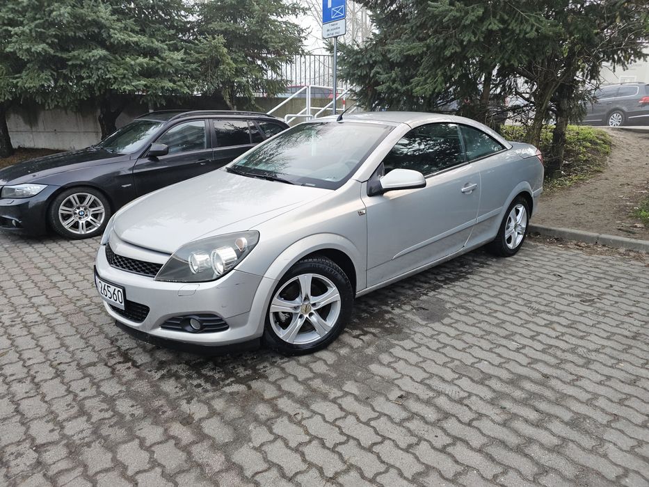 Opel Astra H twintop benzyna 140km