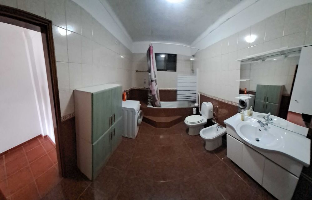 Alugo 2 quartos estudantes
