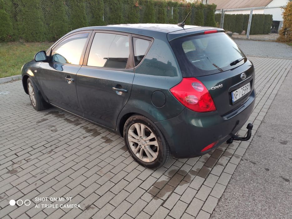 Kia cee'd 2007.  1.6 Crdi   2 kpl.  kół. * HAK