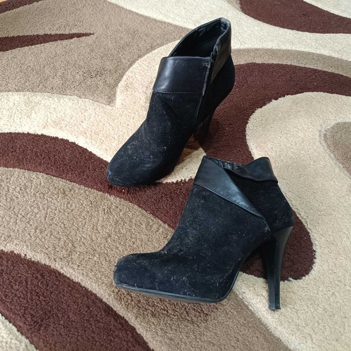 Buty na obcasie rozm 38 - kozaki botki szpilki sandały -  Zestaw 7 par