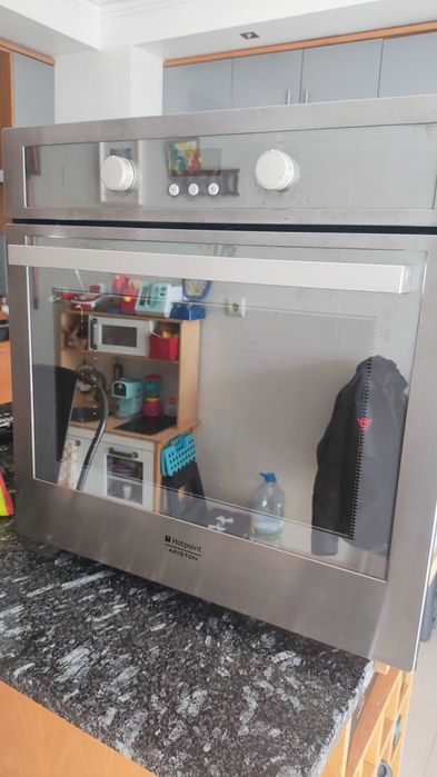 Forno Hotpoint ARISTON