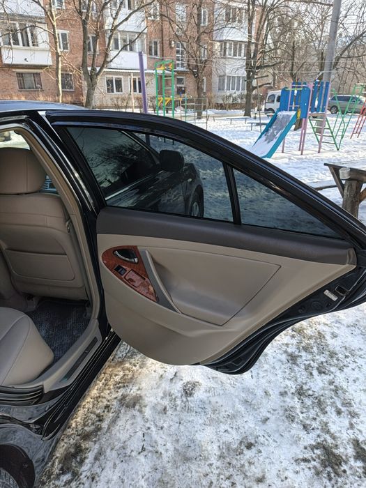 Камри 40  3.5 в гарному стані