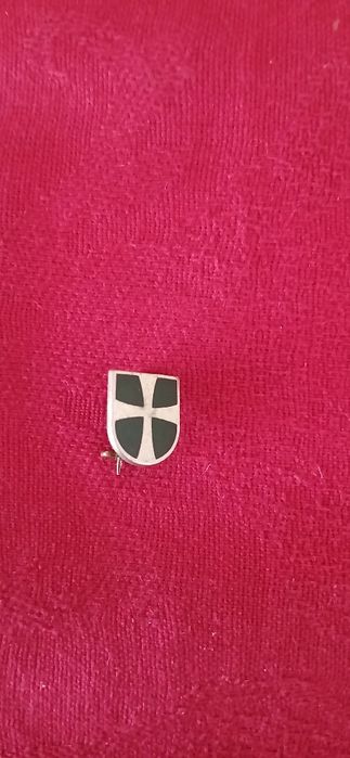 Pin/Alfinete, antigo