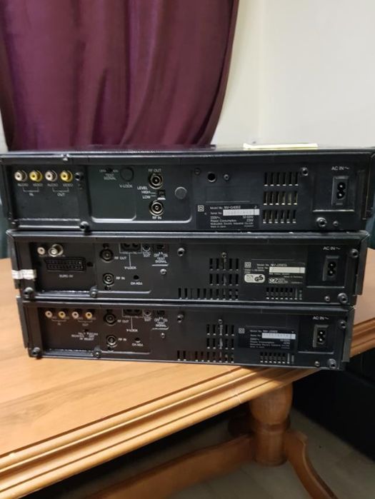 Видеомагнитофон Panasonic J 35- 40