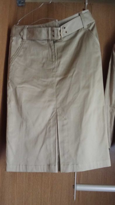 Saia caqui como nova, nº 38