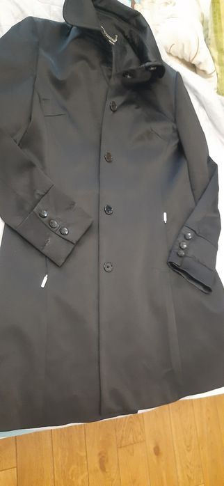 Płaszcz czarny wiosenny rozm. L  40