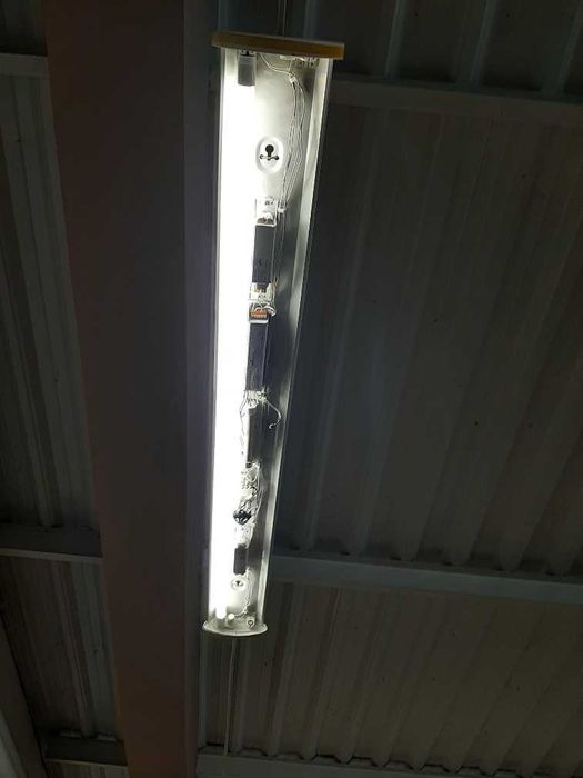 Oprawy z dwoma świetlówkami LED 120 sztuk