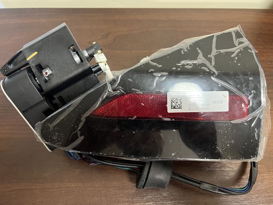 Лючок Порта Зарядки Tesla Model 3 Y S X Plaid Тесла